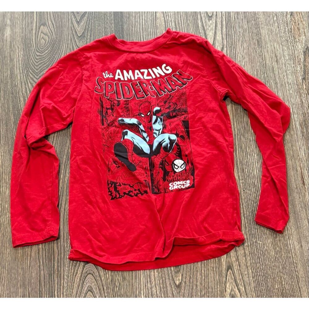 Marvel Boys The Amazing Spider-Man Graphic Print Long Sleeve Shirt Red Size M